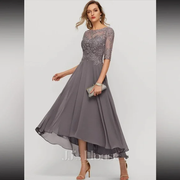 Beautiful, out of stock dress from JJHouse. Brand new, never worn. Size 22. - Picture 2 of 7